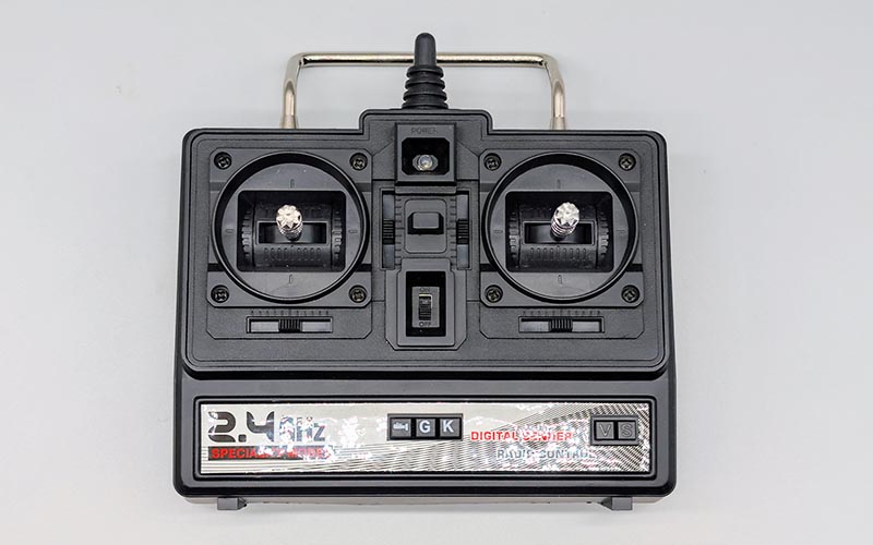 BWare - Heng Long Fernsteuerung 2. Generation 2,4 GHz