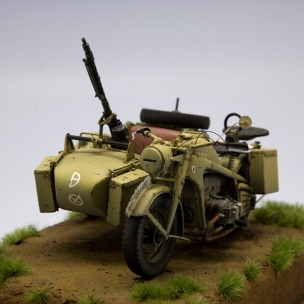 Zündapp KS-750 mit Seitenwagen - Standmodell - Maßstab 1/16 (SOL Model)