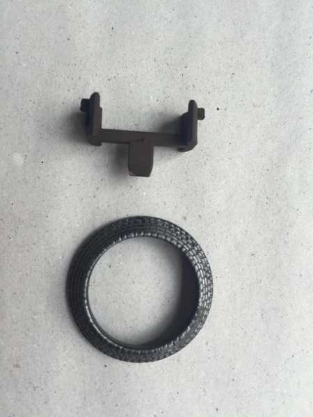 Kunststoff Anbauteil mit Halter für Panther G 1:16 Kunststoff Anbauteil mit Halter für Panther G 1:16