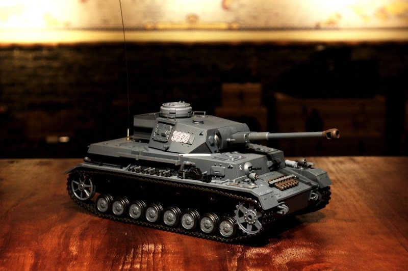 RC Panzer IV Ausf. F2 Heng Long 1:16 Grau – Mit Metallketten und V7.0 Elektronik RC Panzer IV Ausf. F2 Heng Long 1:16 Grau – Mit Metallketten und V7.0 Elektronik