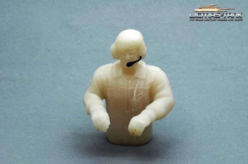 Leopard Panzer Bundeswehr Besatzung 2 Figuren unbemalt Resin 1:16 licmas-tank