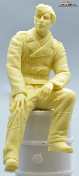 Figurenbausatz 1:16 Deutsche Panzerbesatzung Fahrer Normandie 1944