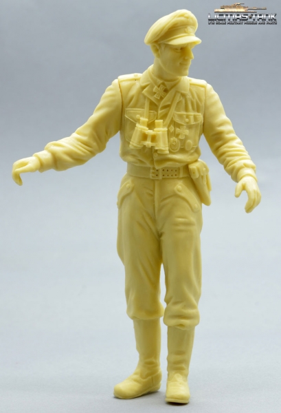 Figurenbausatz 1:16 Kommandant Deutsche Panzerbesatzung Normandie 1944