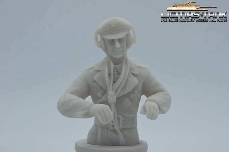 Deutscher Tiger Panzerkommandant Resin unbemalt 1:16 licmas-tank Deutscher Tiger Panzerkommandant Resin unbemalt 1:16 licmas-tank