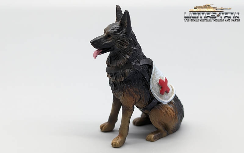 Figur 1/16 deutscher Schäferhund Sanitätshund WW2 Resin bemalt Figur 1/16 deutscher Schäferhund Sanitätshund WW2 Resin bemalt